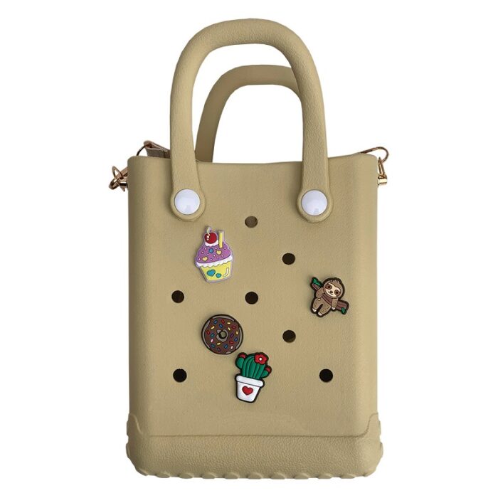 CROQBAG με διακοσμητικά pins – 16×20 cm – ΜΠΕΖ - Image 1