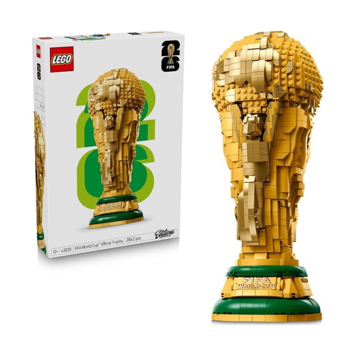 LEGO Editions: FIFA World Cup Official Trophy - Image 1